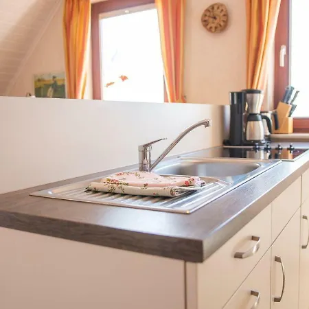 Strandhaus-nr-9-og-rechts *